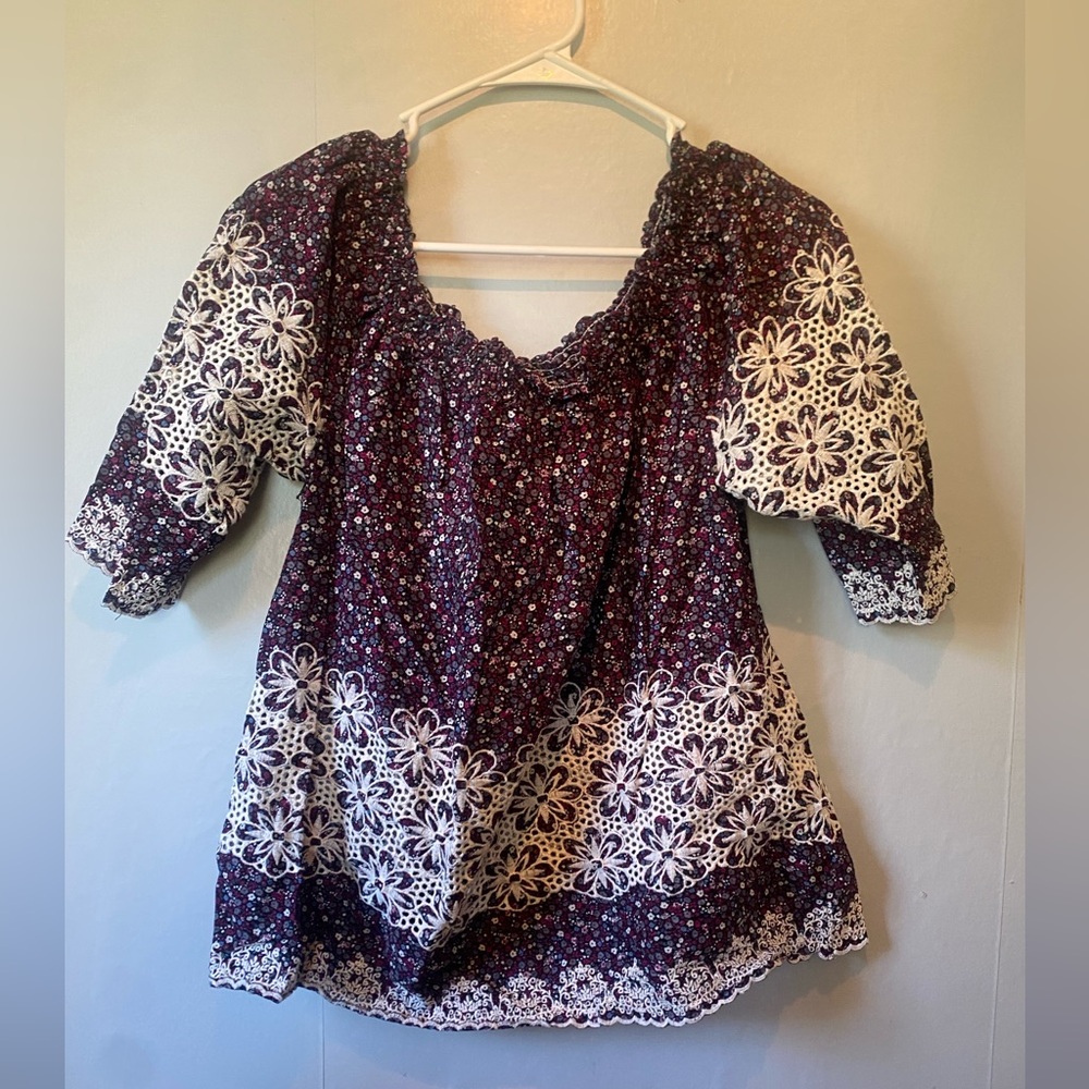 Kut from the Kloth Purple and White Floral Off the Shoulder Blouse Embroidered